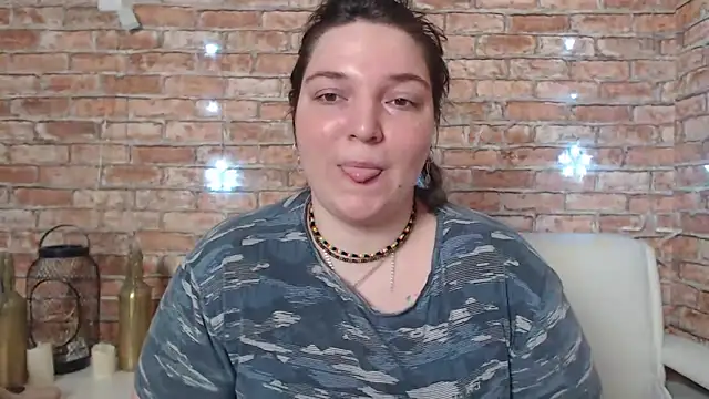 Amelia Kiss  online show from March 2025 12:49:02 AM