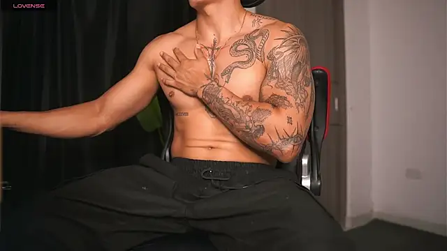 muscle boyhorny online show from December 2024 03:47:02 AM