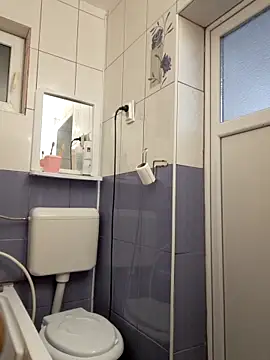 Snapshot of hornny1995 chatting on October 2025 03:38:02 PM hornny1995 online show from October 2025 03:38:02 PM