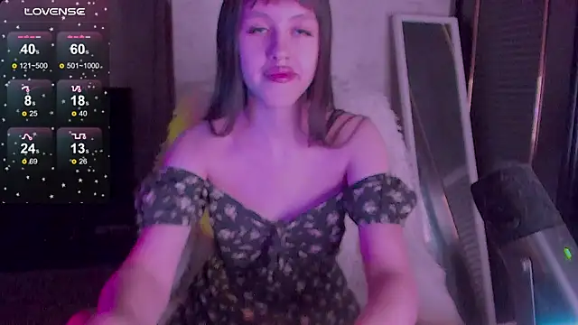 Sofagreen  online show from December 2025 11:01:02 PM