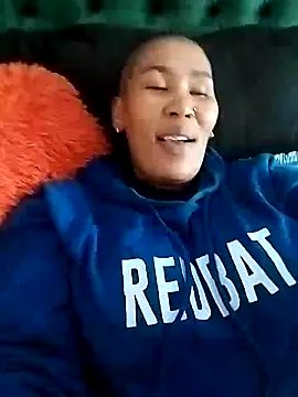 Snapshot of KINKYTEE20 chatting on February 2025 07:23:01 AM KINKYTEE20 online show from February 2025 07:23:01 AM