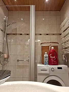 Snapshot of Elfucker77 chatting on September 2025 04:46:02 AM Elfucker77 online show from September 2025 04:46:02 AM