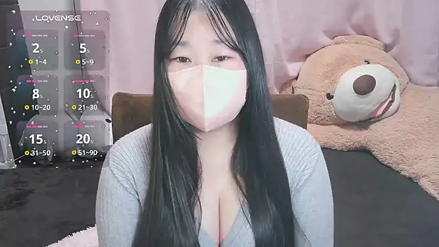 Snapshot of yuinyan3150 chatting on November 2025 12:21:01 AM yuinyan3150 online show from November 2025 12:21:01 AM