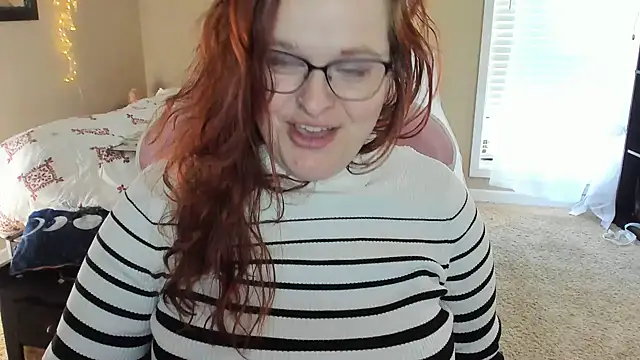 Snapshot of naughtylittlebella chatting on January 2025 08:39:02 PM naughtylittlebella online show from January 2025 08:39:02 PM