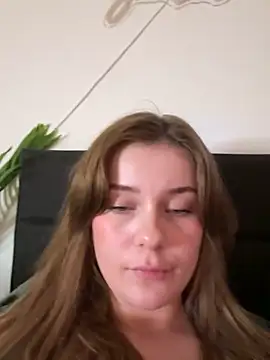 MaribelRiver online show from December 2024 08:11:01 PM