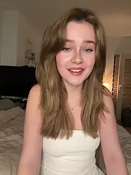 MaribelRiver online show from December 2024 01:28:01 PM