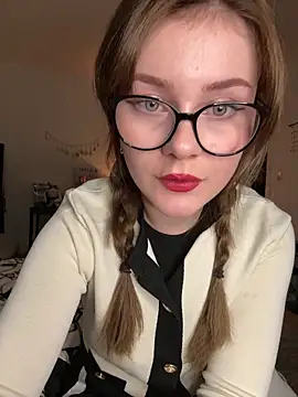 MaribelRiver online show from January 2025 05:42:02 PM