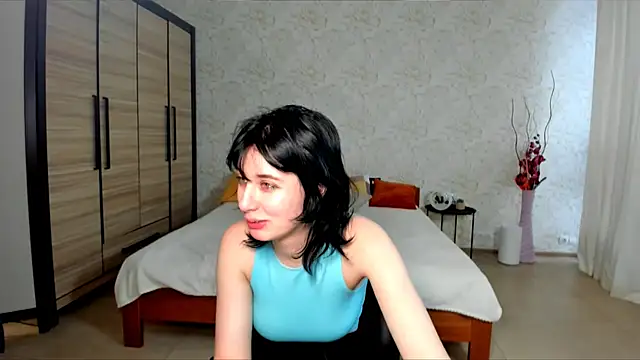 JulisSweet online show from December 2024 08:07:02 AM