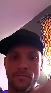 Snapshot of scrachnsniff chatting on February 2025 08:38:02 PM scrachnsniff online show from February 2025 08:38:02 PM