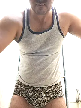 Snapshot of johny_69d@xh chatting on December 2025 06:44:01 AM johny 69dxh online show from December 2025 06:44:01 AM