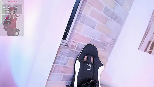 Snapshot of Im_Scarlet chatting on October 2025 11:05:01 PM Im Scarlet online show from October 2025 11:05:01 PM