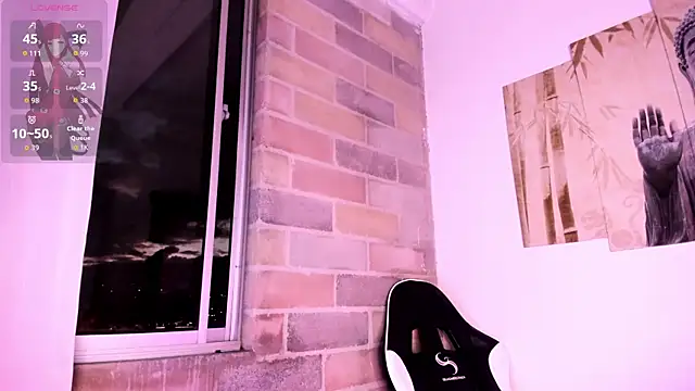 Snapshot of Im_Scarlet chatting on October 2025 11:10:02 PM Im Scarlet online show from October 2025 11:10:02 PM