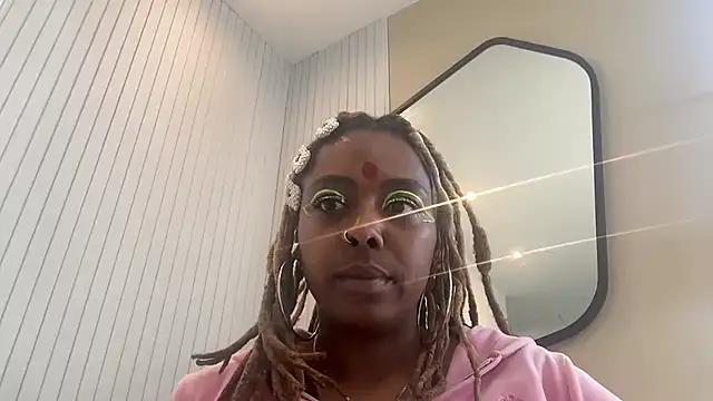 ChocolateCakeQueen online show from January 2025 09:13:01 PM