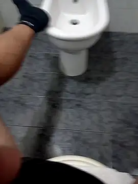 Snapshot of Mattias38 chatting on October 2025 07:23:01 PM Mattias38 online show from October 2025 07:23:01 PM