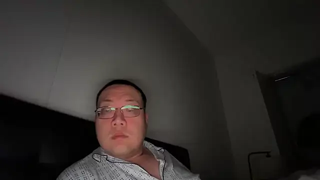 Snapshot of slaveasianboy chatting on November 2025 10:04:01 AM slaveasianboy online show from November 2025 10:04:01 AM