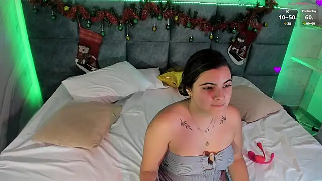 EVELIN MASON online show from December 2024 02:02:02 AM