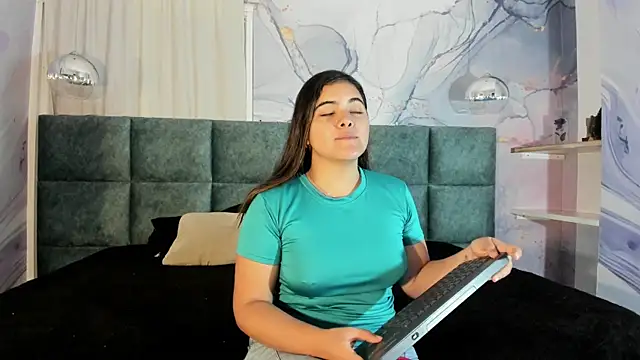 EVELIN MASON online show from January 2025 07:55:01 PM
