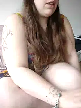 FrancaiseLynne online show from January 2025 01:28:01 PM