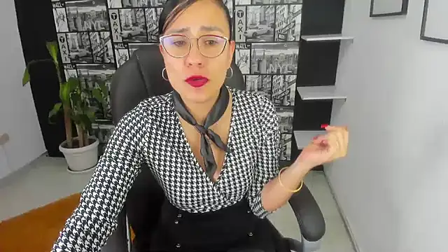 Agata-Moon online show from December 2024 04:57:02 PM
