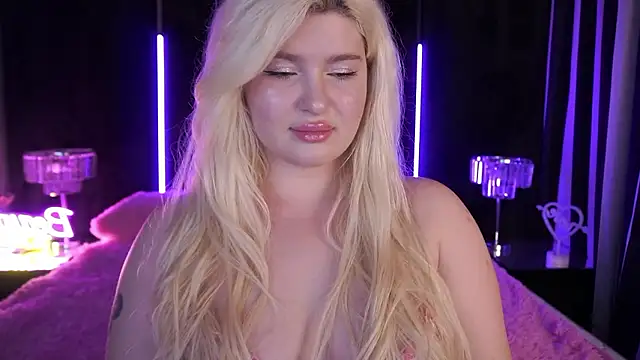 CocoSecretss online show from December 2024 07:25:01 AM