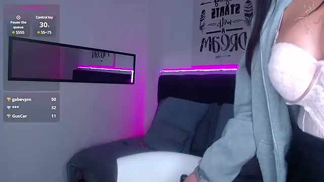 Snapshot of Cataleya_hxc chatting on February 2025 06:32:02 PM Cataleya hxc online show from February 2025 06:32:02 PM