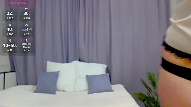 Camelia Lillie online show from January 2025 11:28:02 AM