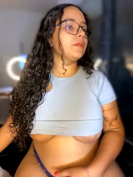 Snapshot of CurlyGirl_1 chatting on December 2024 12:06:01 PM CurlyGirl 1 online show from December 2024 12:06:01 PM