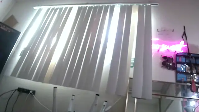 BeckiTooSweet online show from January 2025 06:49:02 PM
