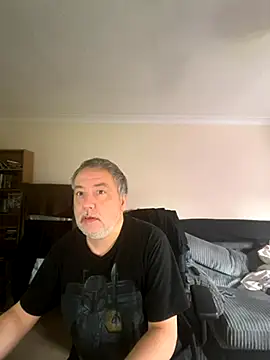 LondonTeffy online show from October 2025 10:03:01 AM