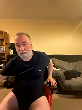 LondonTeffy online show from November 2025 10:09:01 PM