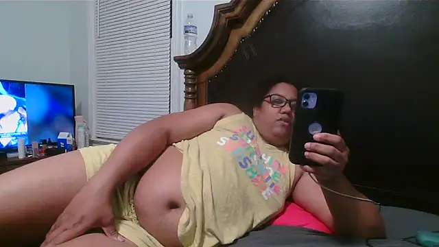 ebonyred online show from December 2024 01:57:02 AM