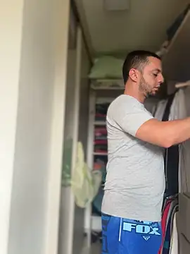 Snapshot of ScarlettAndClark chatting on December 2025 09:01:01 PM ScarlettAndClark online show from December 2025 09:01:01 PM