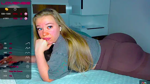 kitti kaattt online show from September 2025 03:54:01 AM