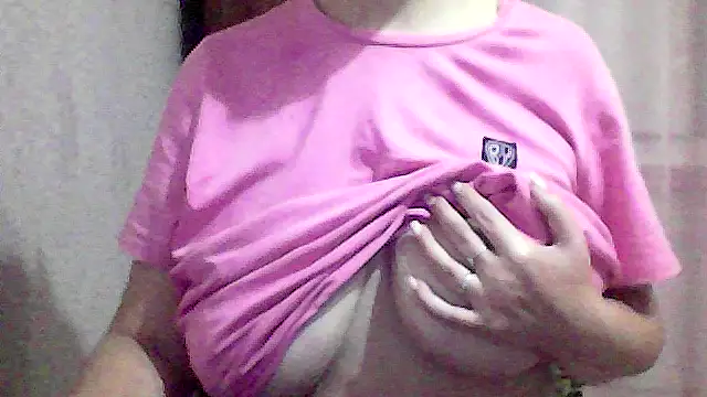 AnaXBerry online show from October 2025 06:51:02 PM