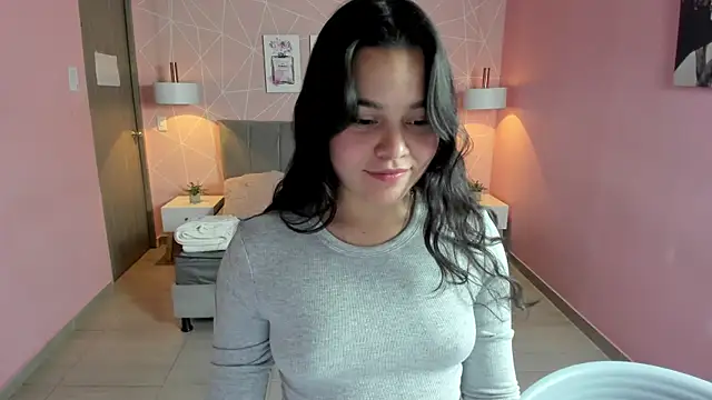 zara  sweet online show from January 2025 01:32:02 PM