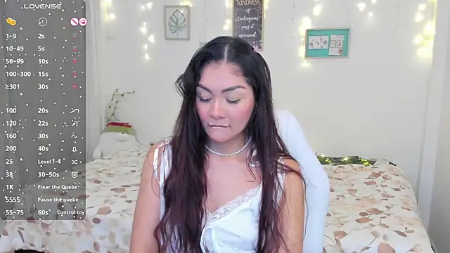 cute baby5 online show from December 2024 12:12:01 AM