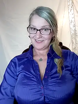 irinamaux online show from January 2025 04:30:02 PM