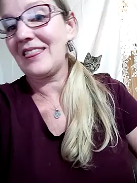 irinamaux online show from January 2025 03:13:02 PM