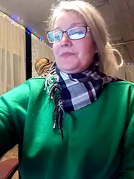 irinamaux online show from February 2025 05:48:01 PM