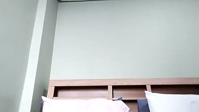 BIGUNCUTHARDCOCK online show from October 2025 01:24:02 AM