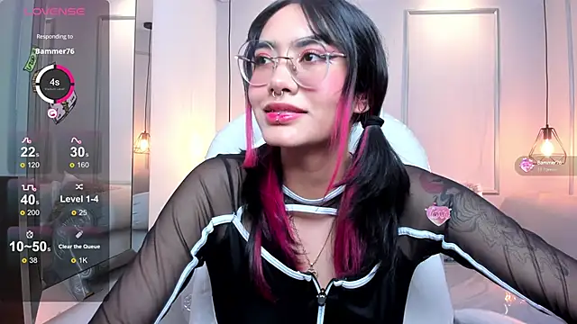 Snapshot of AzuraKindong chatting on December 2024 10:16:02 PM AzuraKindong online show from December 2024 10:16:02 PM