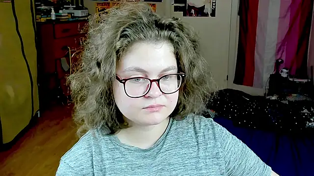 Snapshot of Sashy_Way chatting on October 2025 08:19:02 PM Sashy Way online show from October 2025 08:19:02 PM