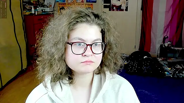 Snapshot of Sashy_Way chatting on October 2025 09:24:02 PM Sashy Way online show from October 2025 09:24:02 PM