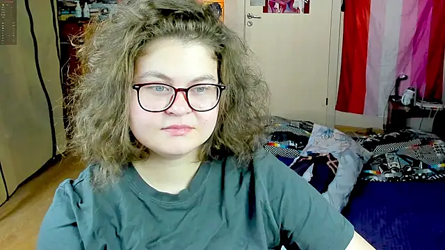 Snapshot of Sashy_Way chatting on November 2025 10:47:01 AM Sashy Way online show from November 2025 10:47:01 AM