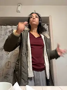 starrynikki online show from December 2024 04:35:02 AM