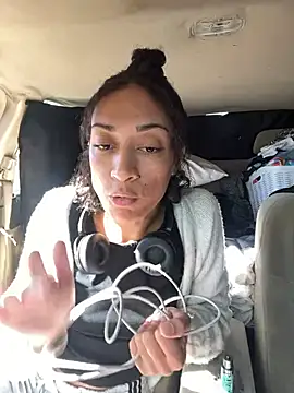 starrynikki online show from January 2025 06:59:02 PM