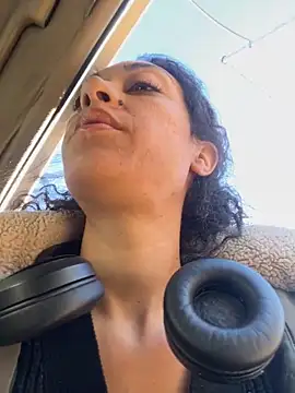 starrynikki online show from January 2025 05:33:02 PM
