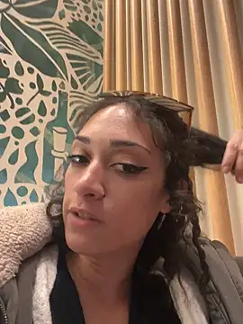 starrynikki online show from January 2025 02:31:02 PM