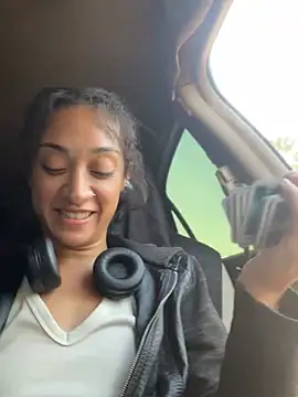 starrynikki online show from February 2025 12:54:01 AM