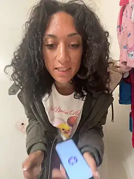 starrynikki online show from September 2025 01:00:02 PM